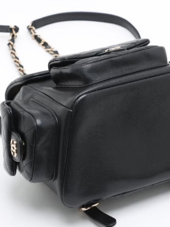 Chanel CC Logo Matelasse Caviar Skin Chain Backpack Black main image 7
